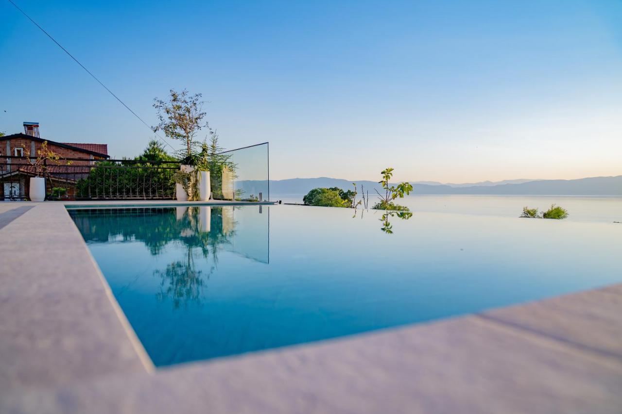 Casa Farmak - 4 Bedroom Lux Apartment With Infinity Pool & Lake View Ochrid Exteriér fotografie